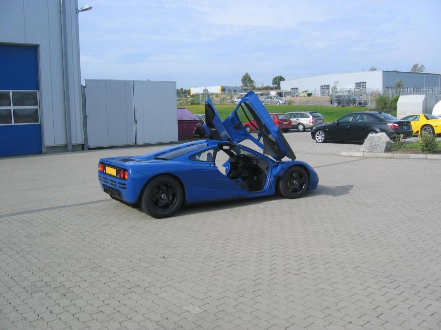  McLaren F1 1993 года  (фото 71 из 76)